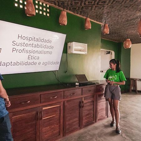 Local Hostel โนโวไอเรา ภายนอก รูปภาพ