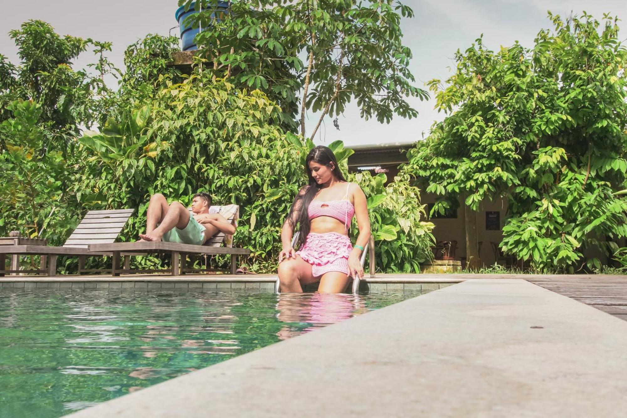 Local Hostel โนโวไอเรา ภายนอก รูปภาพ
