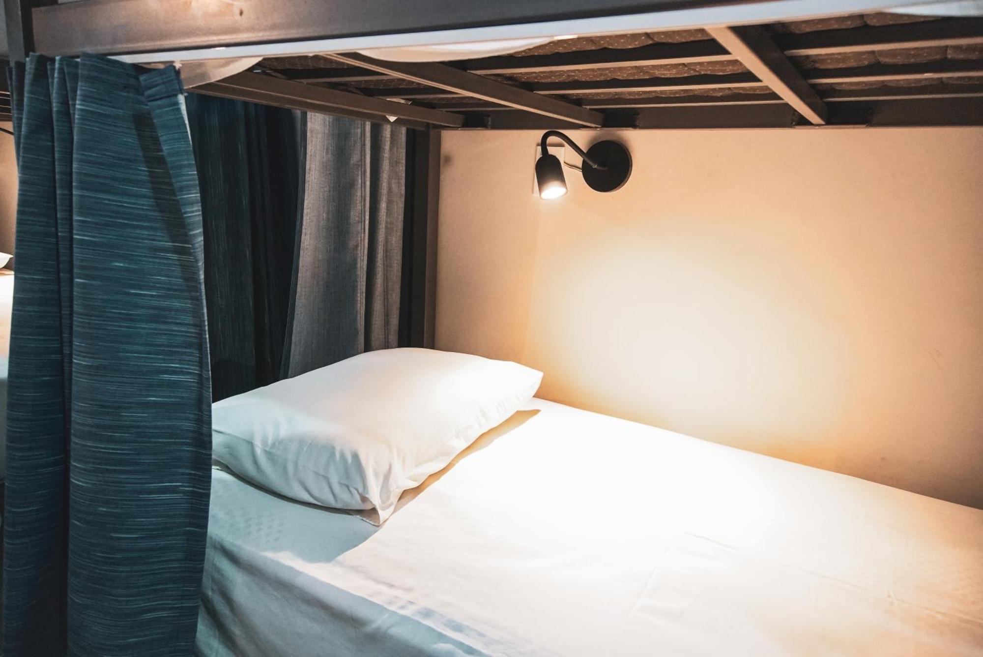Local Hostel โนโวไอเรา ภายนอก รูปภาพ